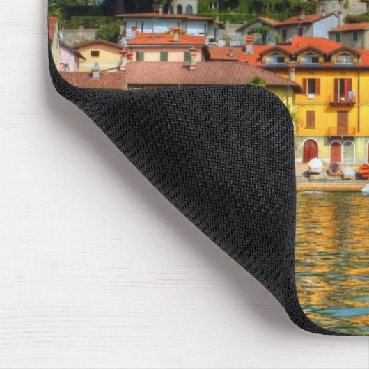 Farbenfrohe Stadt Comer See Mousepad (Ecke)
