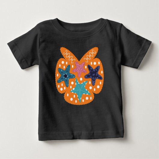 Farbenfrohe Starfische mit orangefarbenem Hintergr Baby T-shirt (Vorderseite)
