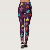Farbenfrohe Sterne auf dunklen Lila Gemusterten Leggings (Rückseite)