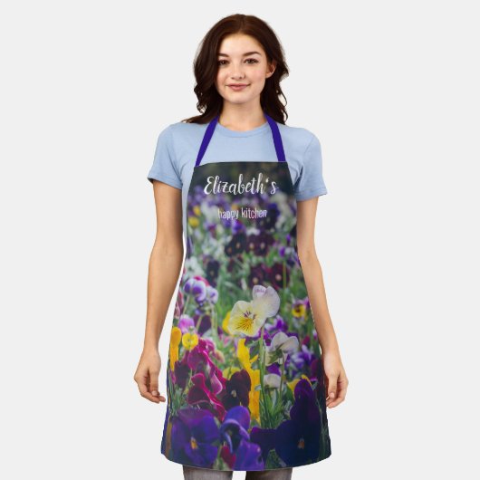 Farbenfrohe Stiefmütterchen im Garten Schürze (Getragen)