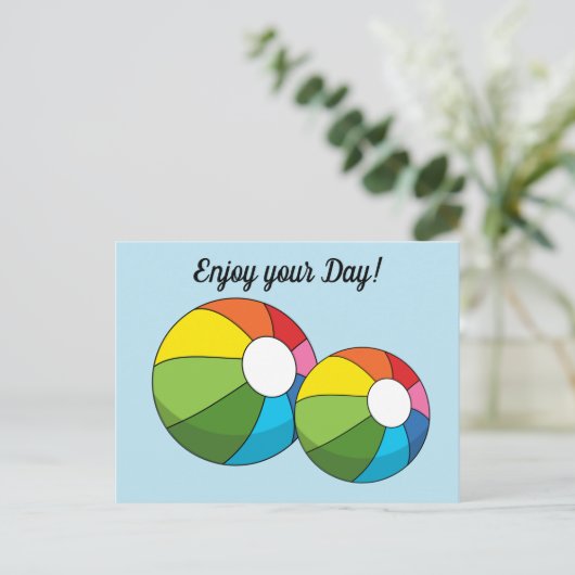 Farbenfrohe Strandball | Text hinzufügen Postkarte (Stehend Vorderseite)