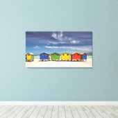 Farbenfrohe Strandhäuser | Muizenberg, Südafrika Leinwanddruck (Insitu (Holzboden))