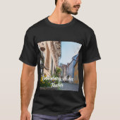 Farbenfrohe Straße in Rothenburg ob der Tauber T-Shirt (Vorderseite)