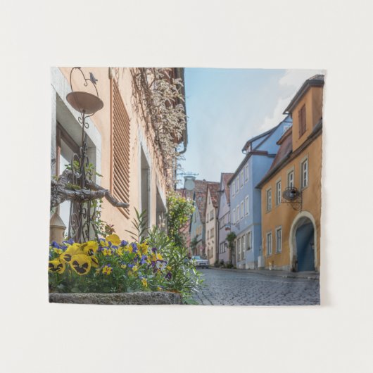 Farbenfrohe Straße in Rothenburg ob der Tauber Wandteppich (Vorderseite (Horizontal))