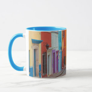Farbenfrohe Straßenszene Tasse