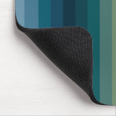 Farbenfrohe Streifen 70er 80er Retro Regenbogenstr Mousepad (Ecke)