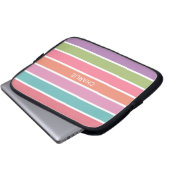 Farbenfrohe Streifen individuelle Name Laptop-Ärme Laptopschutzhülle (Vorne Knopf)