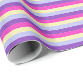 Farbenfrohe Streifen mit Monogramm-Schriftzug Geschenkpapier (Rolleneckpunkt)