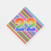 Farbenfrohe Streifen + Regenbogenmuster "22" Event Serviette (Ecke)
