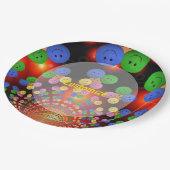 Farbenfrohe Teller aus Spiralpapier (Schrägansicht)