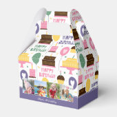 Farbenfrohe Tortenmuster Happy Birthday mit Name F Geschenkschachtel (Rückseite)