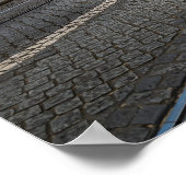 Farbenfrohe traditionelle Straßenbahn Alfama Lissa Poster (Ecke)