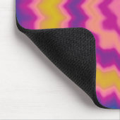 Farbenfrohe, trendige Retro-gefärbte Krawatte Mousepad (Ecke)