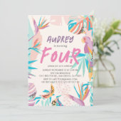 Farbenfrohe tropische Blätter Papagei Girl Geburts Einladung (Stehend Vorderseite)