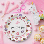 Farbenfrohe und geschmackvolle Donuts und Herz Pappteller (Party)