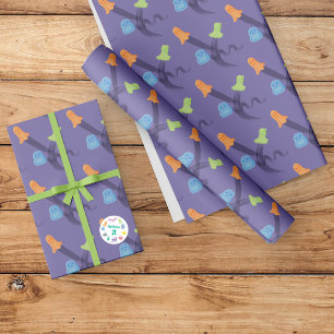 Farbenfrohe und niedliche Geister, die auf einer L Geschenkpapier