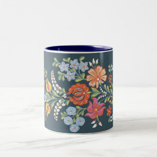 farbenfrohe ungarische Blume Zweifarbige Tasse