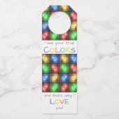 Farbenfrohe Valentinstag Rustikale Herzen Flaschenanhänger (Vorderseite)