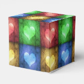 Farbenfrohe Valentinstag Rustikale Herzen Geschenkschachtel (Rückseite)