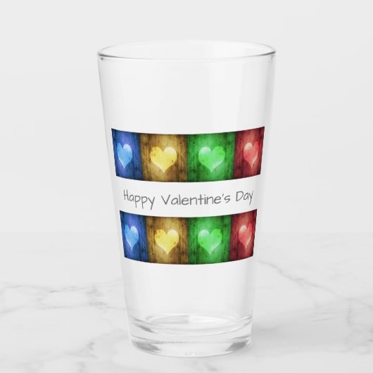 Farbenfrohe Valentinstag Rustikale Herzen Glas (Vorderseite)