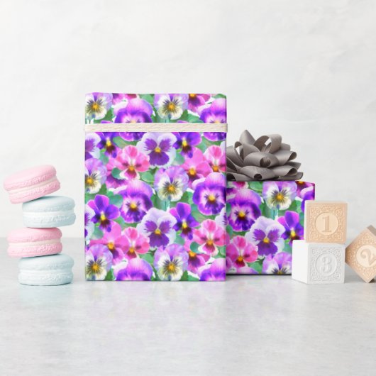 Farbenfrohe Violets Muster für Blume Geschenkpapier (Babyparty)