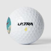 Farbenfrohe Vögel im blauen Himmel Golfball (Logo)