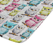 Farbenfrohe Vögel Weißes Hintergrundmuster Schneidebrett (Ecke)