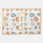 Farbenfrohe Wasserfarbenrebe Kürbispflaster Geschirrtuch (Horizontal)