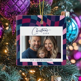 Farbenfrohe Weihnachten im kontrollierten Foto Keramikornament