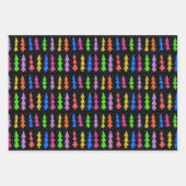 Farbenfrohe Weihnachtsbäume auf schwarz Geschenkpapier Set (Vorderseite 3)