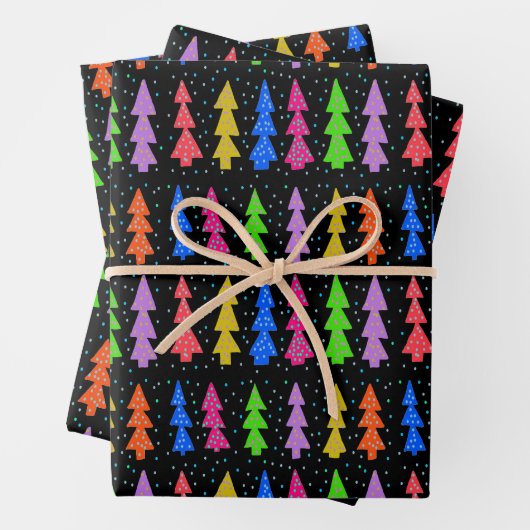 Farbenfrohe Weihnachtsbäume auf schwarz Geschenkpapier Set (Beispiel)