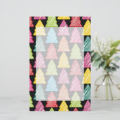 Farbenfrohe Weihnachtsbäume Schreibtisch Briefpapier (Stehend Vorderseite)