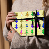 Farbenfrohe Weihnachtsbaumverpackung Geschenkpapier