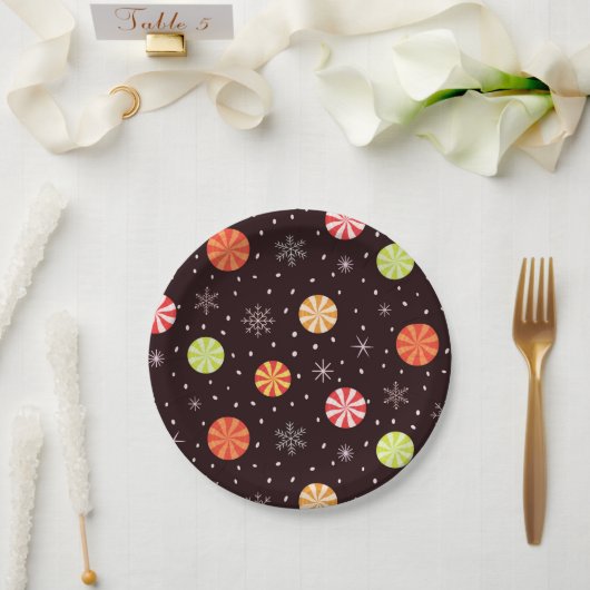 Farbenfrohe Weihnachtskuchen mit Schneeflocke Pappteller (Hochzeit)
