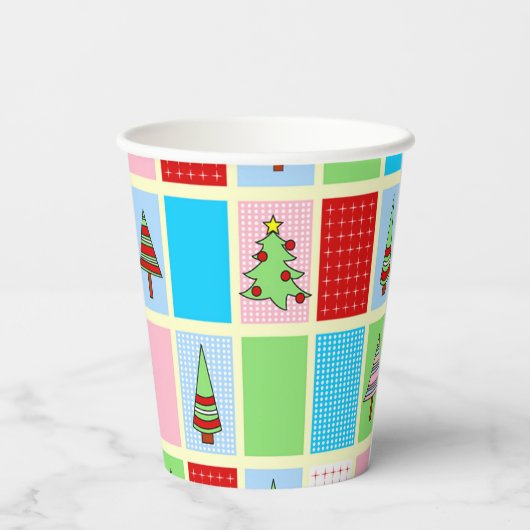 Farbenfrohe Weihnachtsmuster Pappbecher (Rückseite)