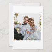 Farbenfrohe Wildblume Beige Monogram Foto Hochzeit Einladung (Rückseite)