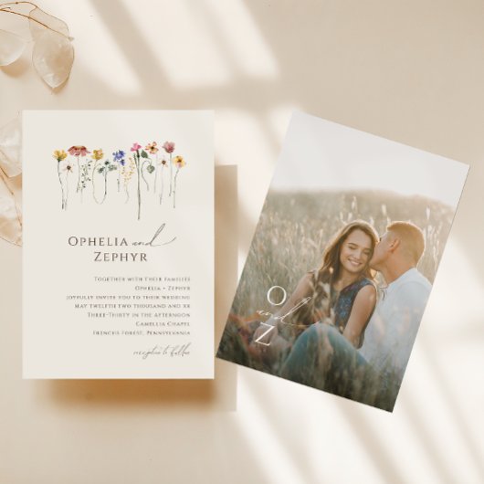 Farbenfrohe Wildblume Beige Monogram Foto Hochzeit Einladung