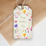 Farbenfrohe Wildblumen Grüner Muttertag Geschenkanhänger<br><div class="desc">Herzlichen Glückwunsch Muttertag Geschenketiketten mit bunten Wildblumen auf der Wiese und vollständig bearbeitbaren Formulierungen auf der Vorderseite und Leerzeichen auf der Rückseite, um Ihre zu und von der Note hinzuzufügen. Das Blumendesign besticht durch farbenfrohe Aquarellfarben in hübschen Farbtönen mit handgeschriebener Schrift in modernem Oval und einer Grundfarbe von weichem Grün....</div>