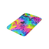 Farbenfrohe wilde Cheetah Tye Dye Muster Badematte (Schrägansicht)