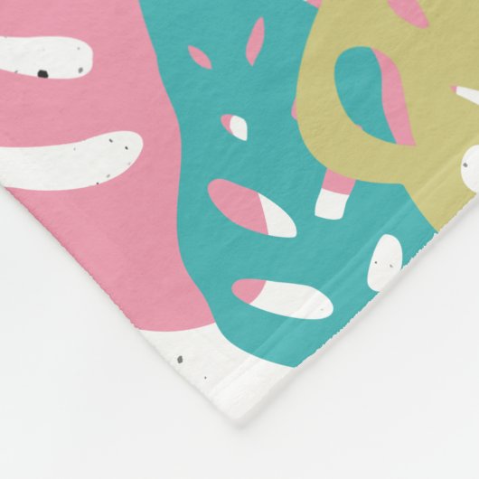 Farbenfrohe Wildtiere & tropische Blätter Fleecedecke (Ecke)