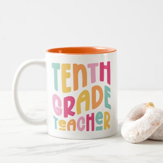 Farbenfrohe Zehnte Lehrerin Zweifarbige Tasse (Mit Donut)