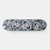 Farbenfrohe Zuckerkulptur Skateboard (Horizontal)