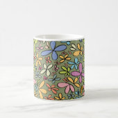 Farbenfroher abstrakter Wildblumengarten Kaffeetasse (Mittel)