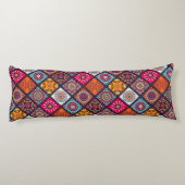 farbenfroher Boho-Stil Seitenschläferkissen (Rückseite)