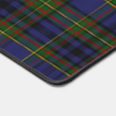 Farbenfroher Clan Gillies Tartan Kariert Schreibtischunterlage (Ecke)
