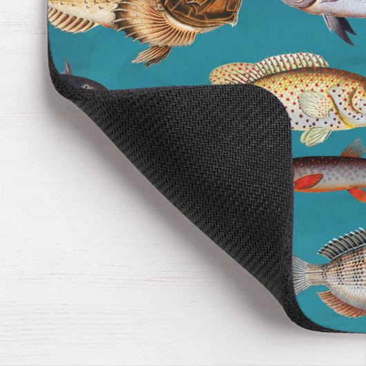 Farbenfroher Fisch unter blauem Meer Mousepad (Ecke)