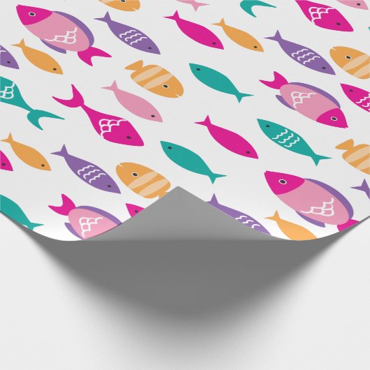 Farbenfroher Fisch unter dem Meer Geschenkpapier (Ecke)