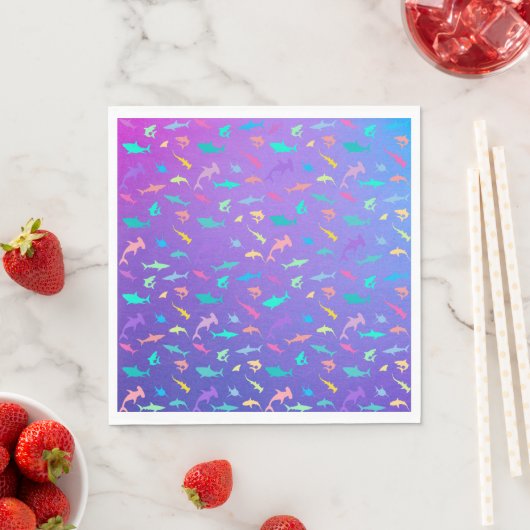 Farbenfroher Hai unter dem Party der Meeresschule Serviette (Beispiel)