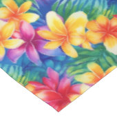 farbenfroher hawaiianischer Hibiskus Tischdecke (Schrägansicht)