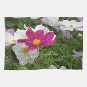 Farbenfroher Kosmoblütengarten Küchentuch
